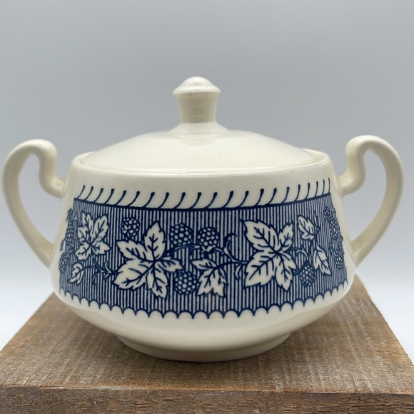 Homer Laughlin Shakespeare Country Blue Sugar Bowl with‎ Lid - Picture 4 of 8